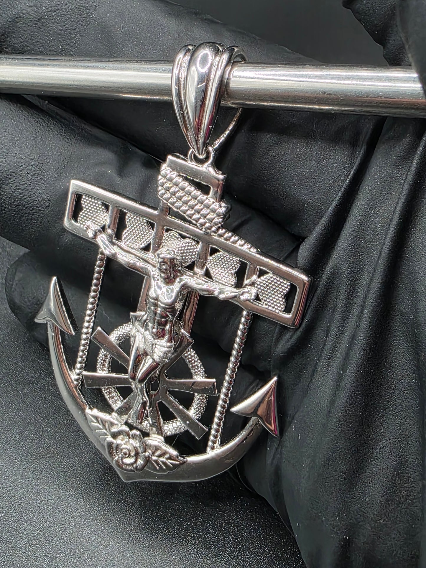 925 Sterling Silver Mariner Anchor Cross 40.1mm x 51.7mm Pendant